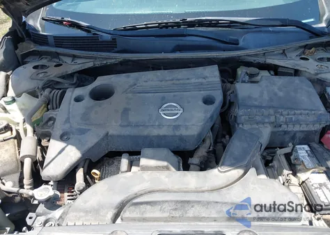 2015 Nissan Altima 2.5 S из США, поврежденный, VIN 1N4AL3AP8FN865020